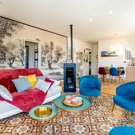 Les Oliviers * Каси